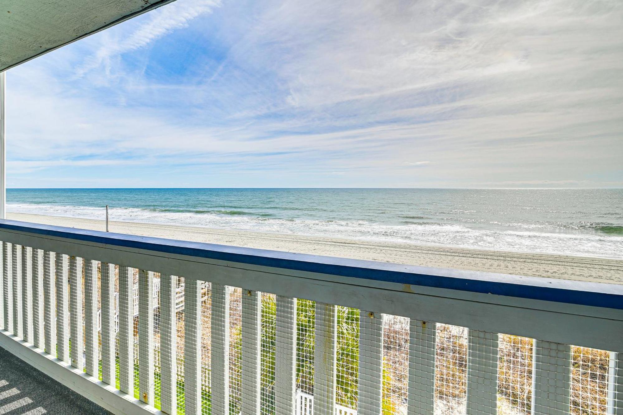 On-The-Beach Escape Oceanfront In Surfside! Myrtle Beach Exterior photo
